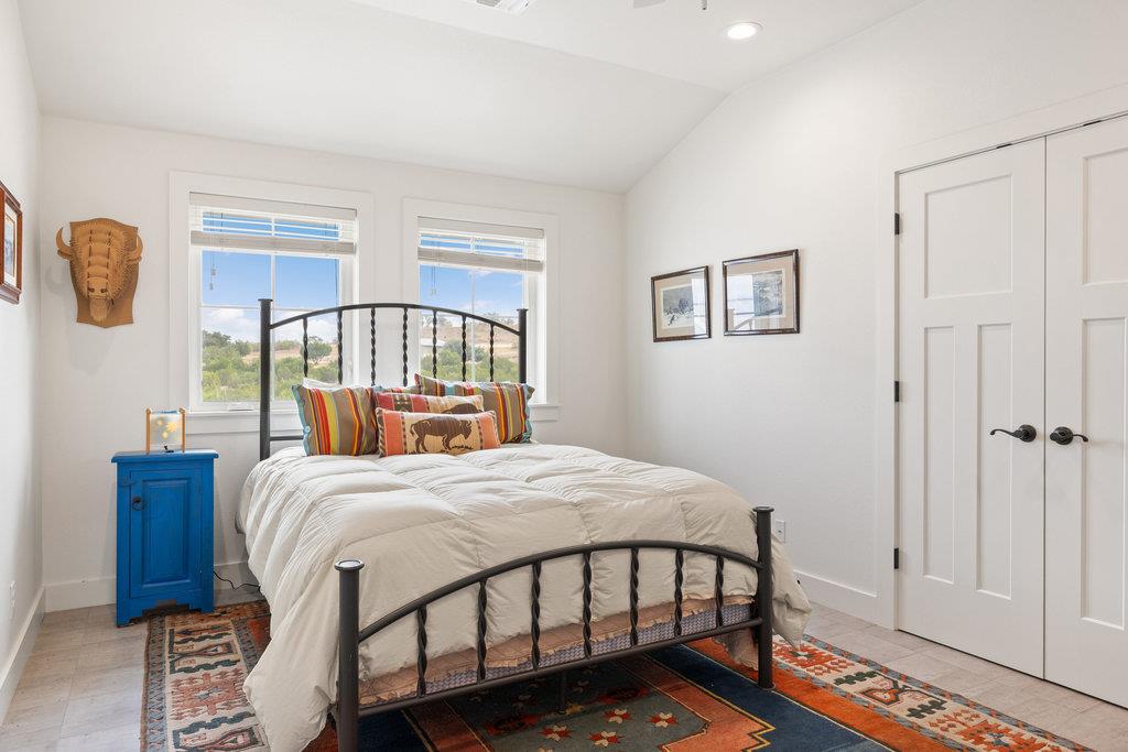 300 Cedar Mountain Dr, Marble Falls, TX 78654