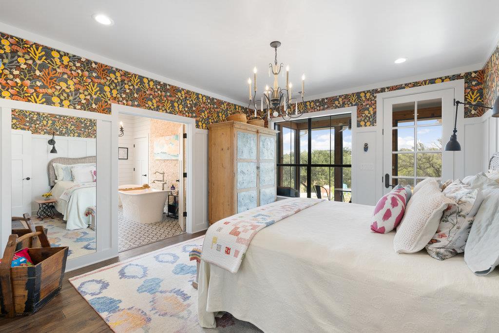 300 Cedar Mountain Dr, Marble Falls, TX 78654