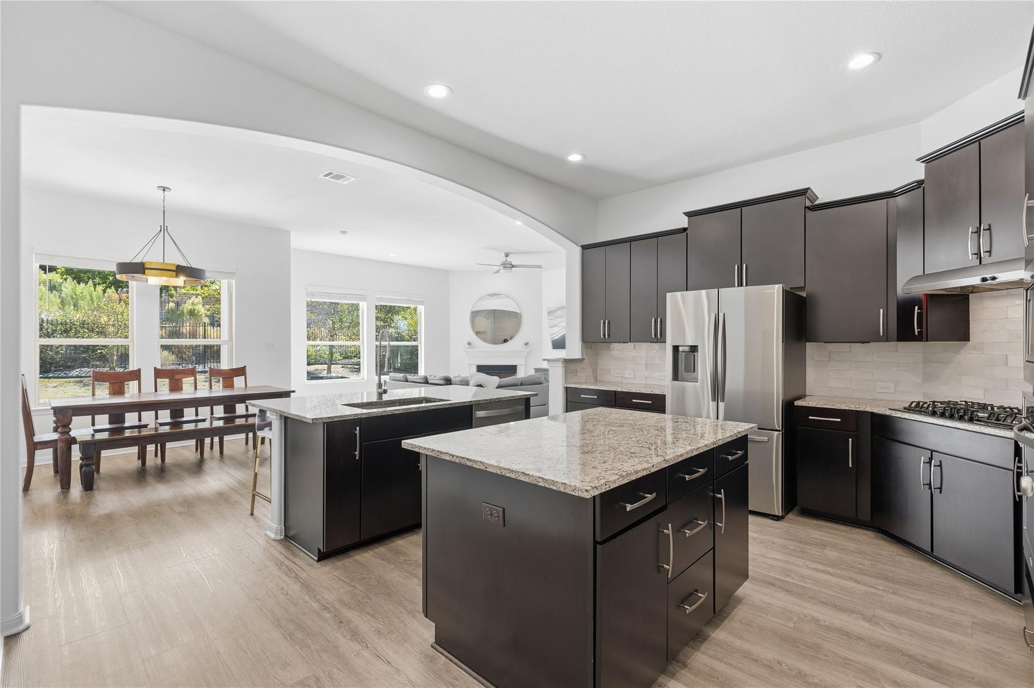 5425 Texas Bluebell Dr, Spicewood, TX 78669