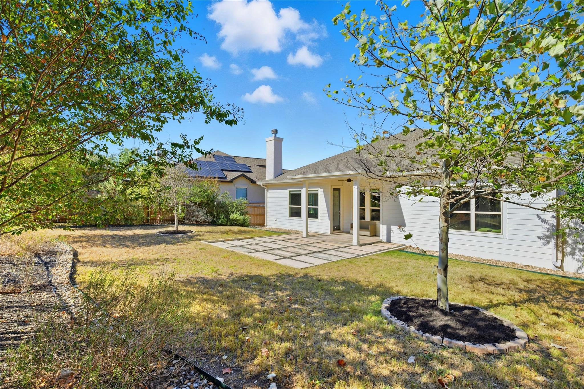 5425 Texas Bluebell Dr, Spicewood, TX 78669