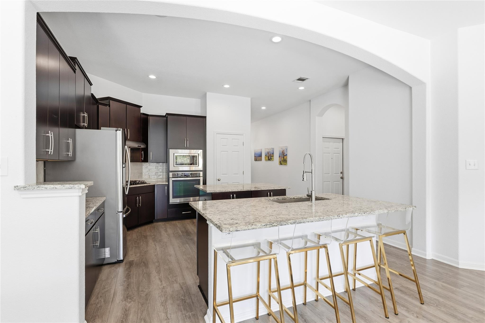 5425 Texas Bluebell Dr, Spicewood, TX 78669