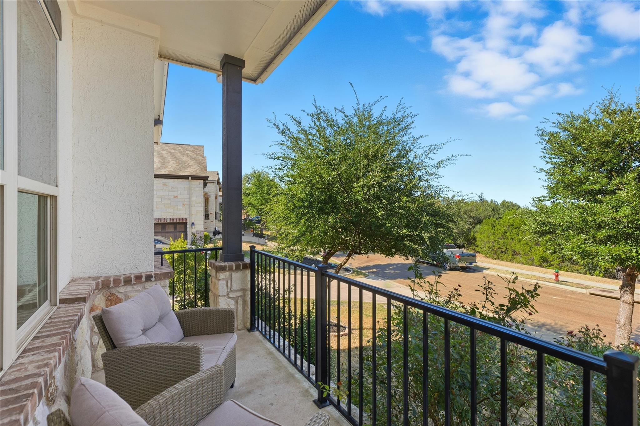 5425 Texas Bluebell Dr, Spicewood, TX 78669