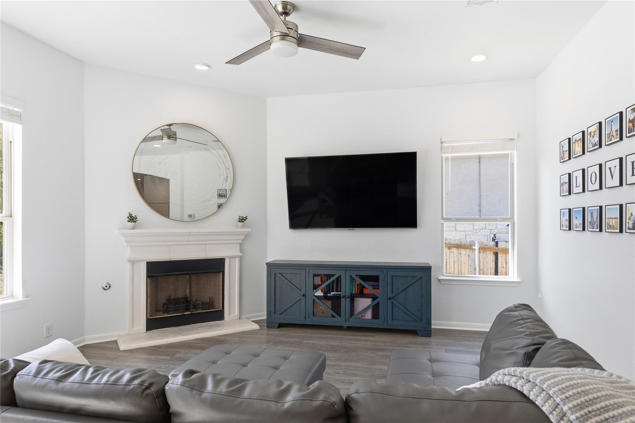 5425 Texas Bluebell Dr, Spicewood, TX 78669