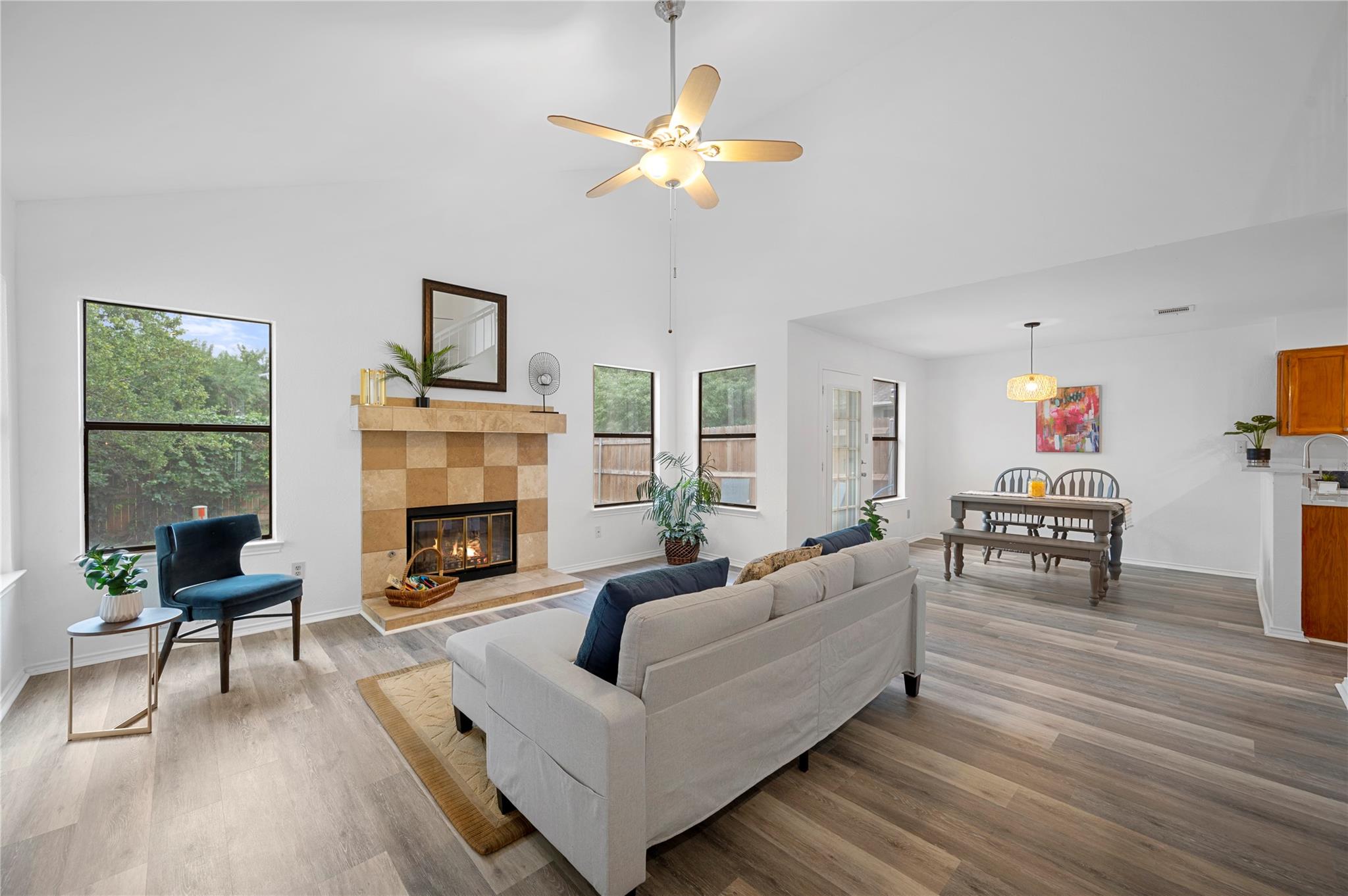 7705 Grovedale Trl, Austin, TX 78729