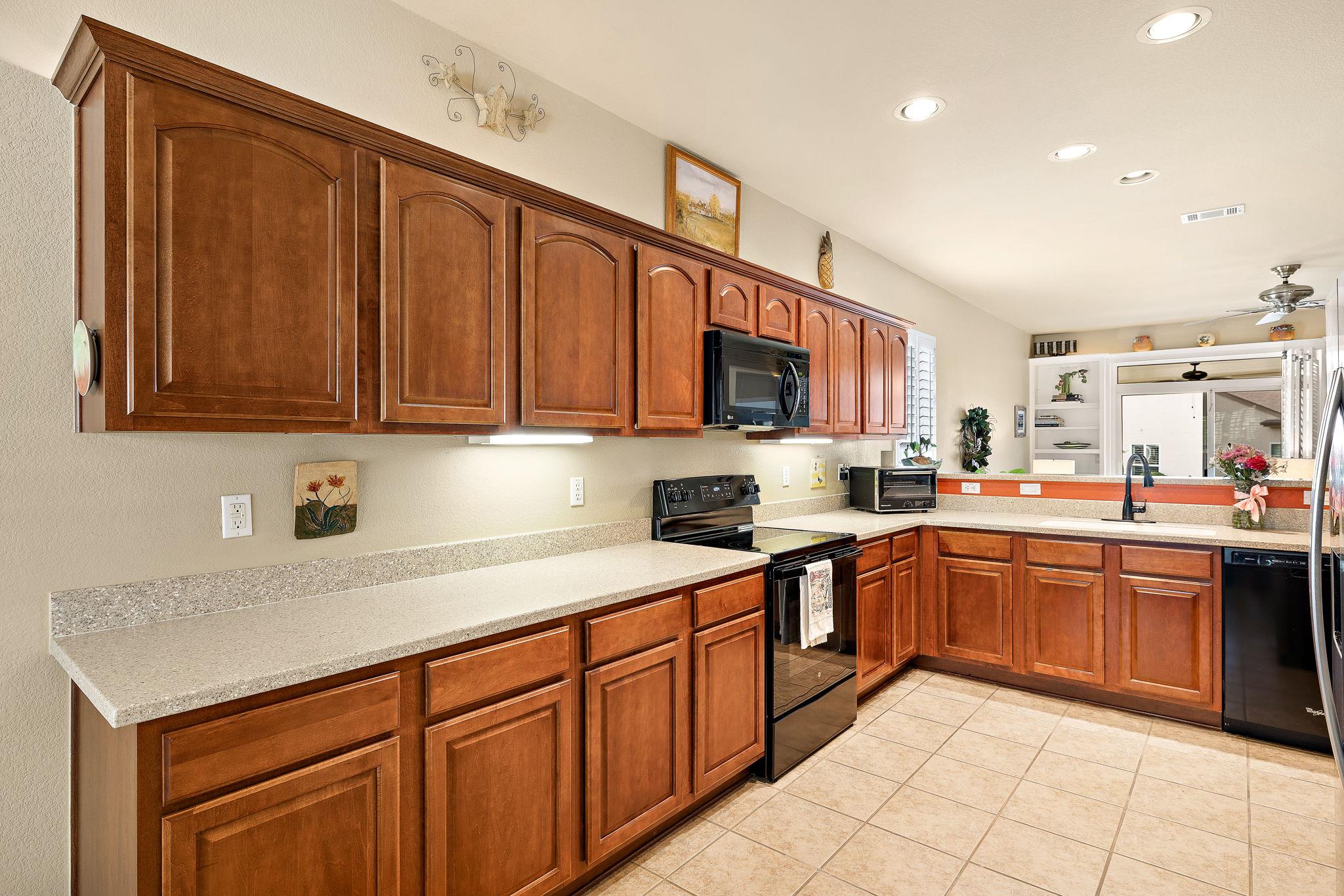 406 Sundance Ln, Georgetown, TX 78633