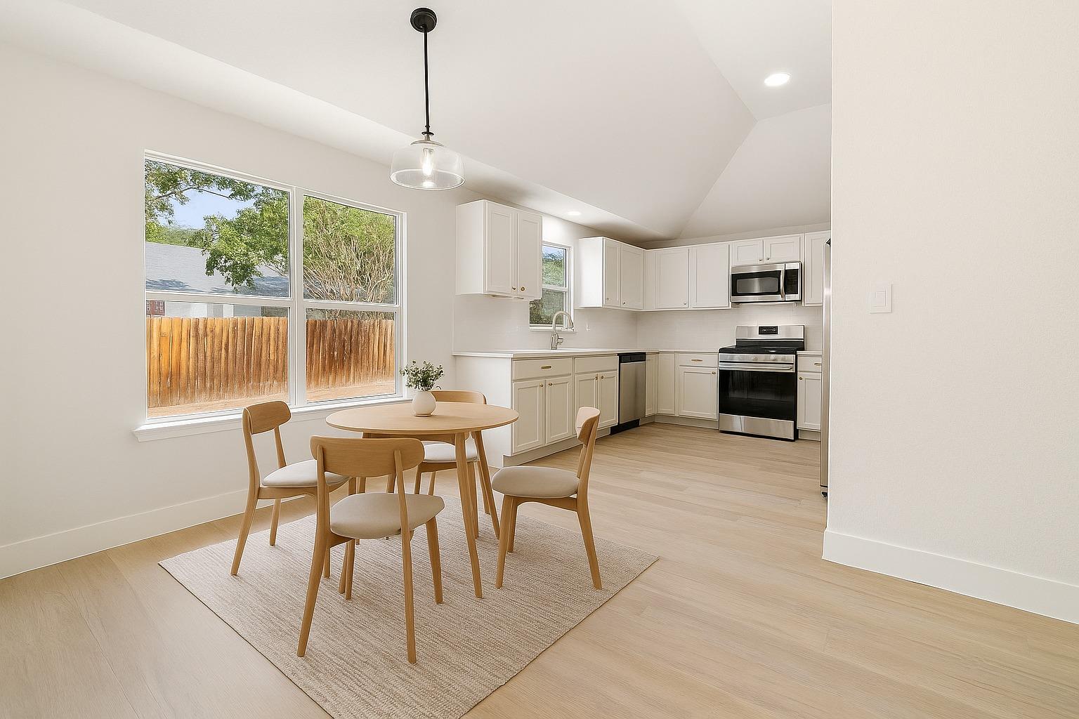 1006 Cottonbowl Dr, Taylor, TX 76574