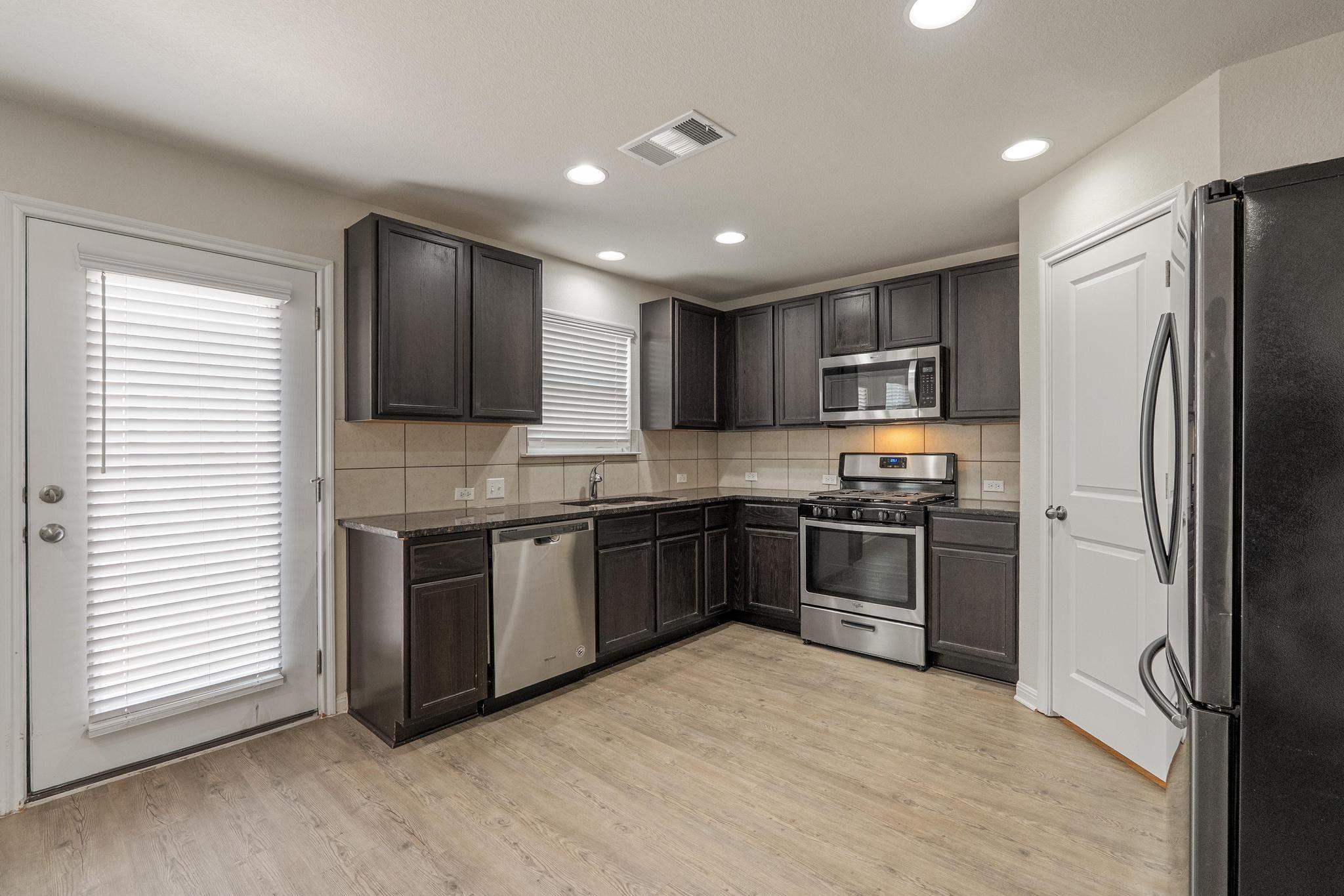 18000 Malnati Dr, Pflugerville, TX 78660