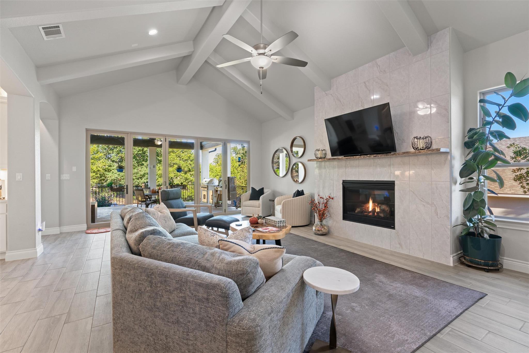 118 Kellogg Ln, Bastrop, TX 78602