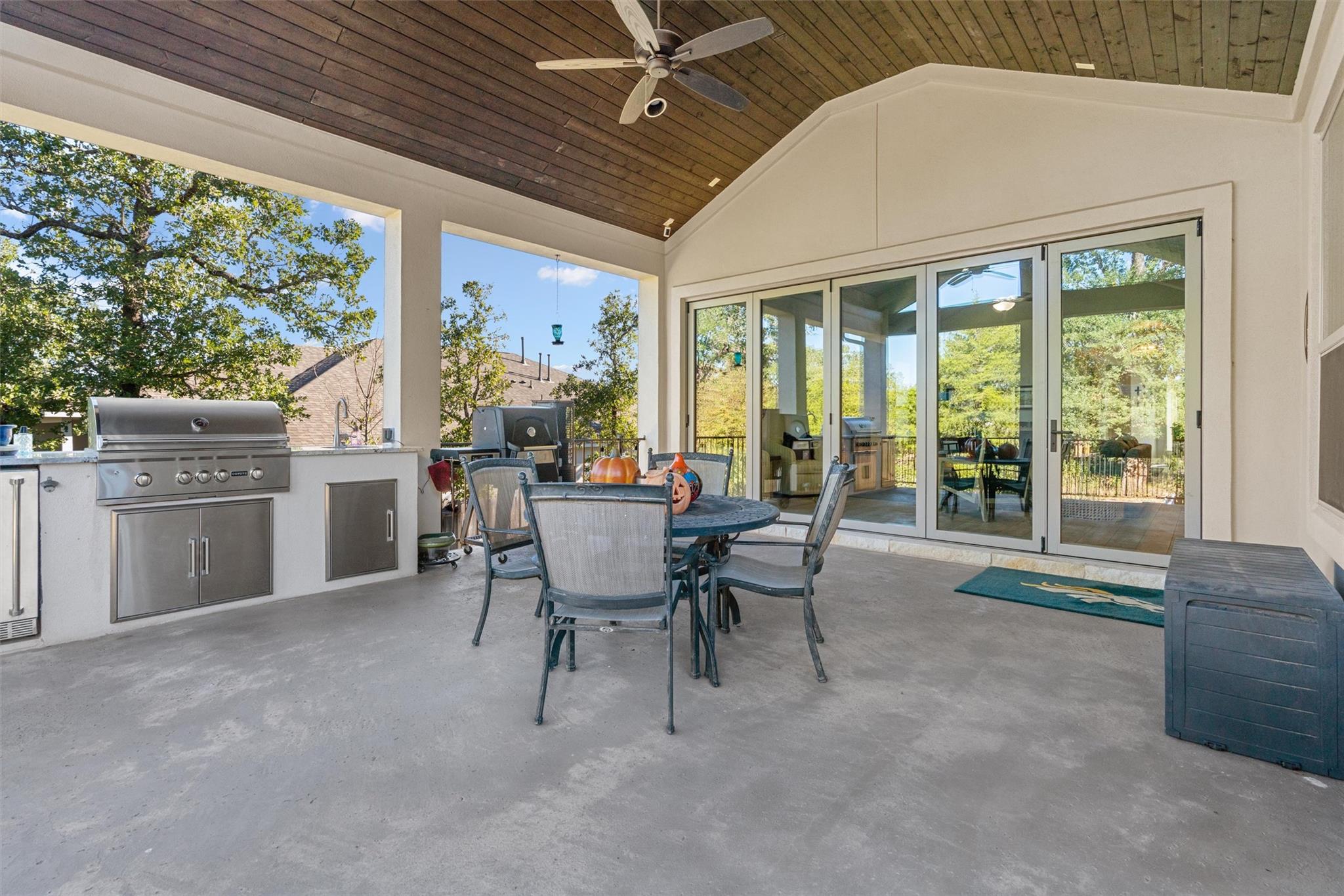 118 Kellogg Ln, Bastrop, TX 78602