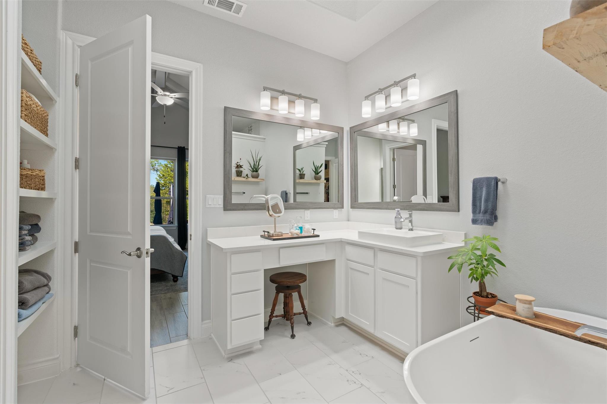 118 Kellogg Ln, Bastrop, TX 78602