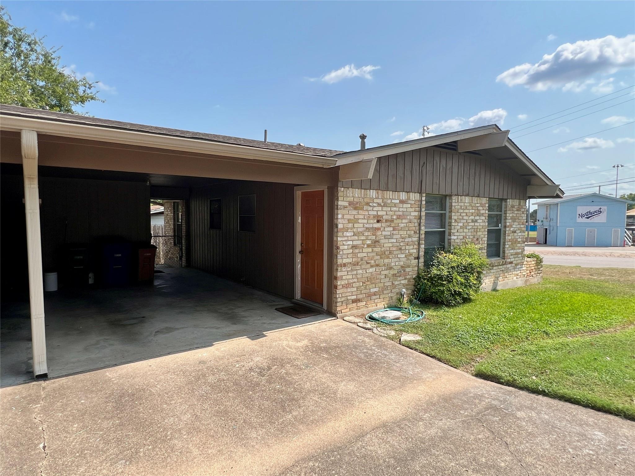 3114 Hunt Trl # A, Austin, TX 78757