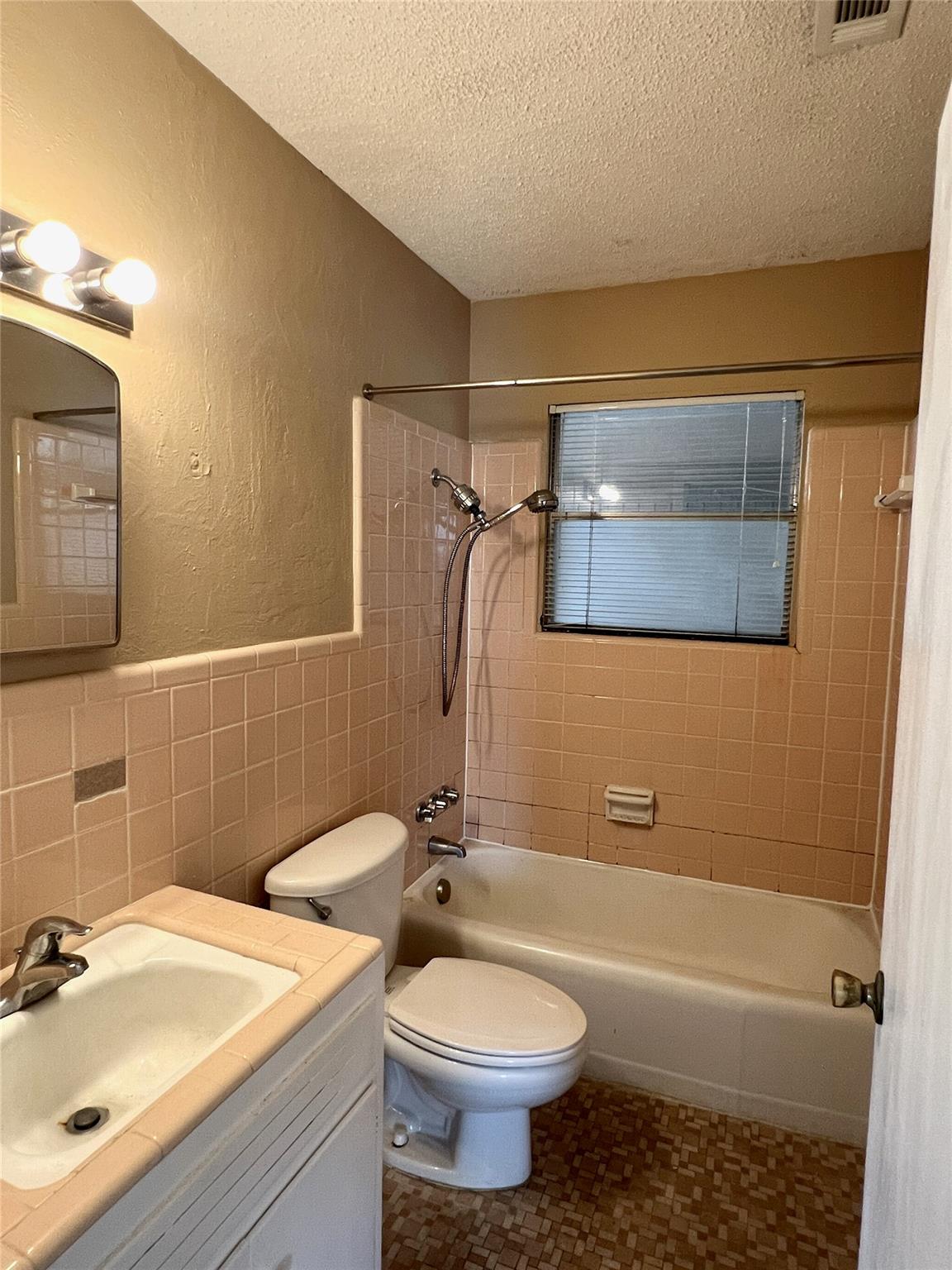 3114 Hunt Trl # A, Austin, TX 78757