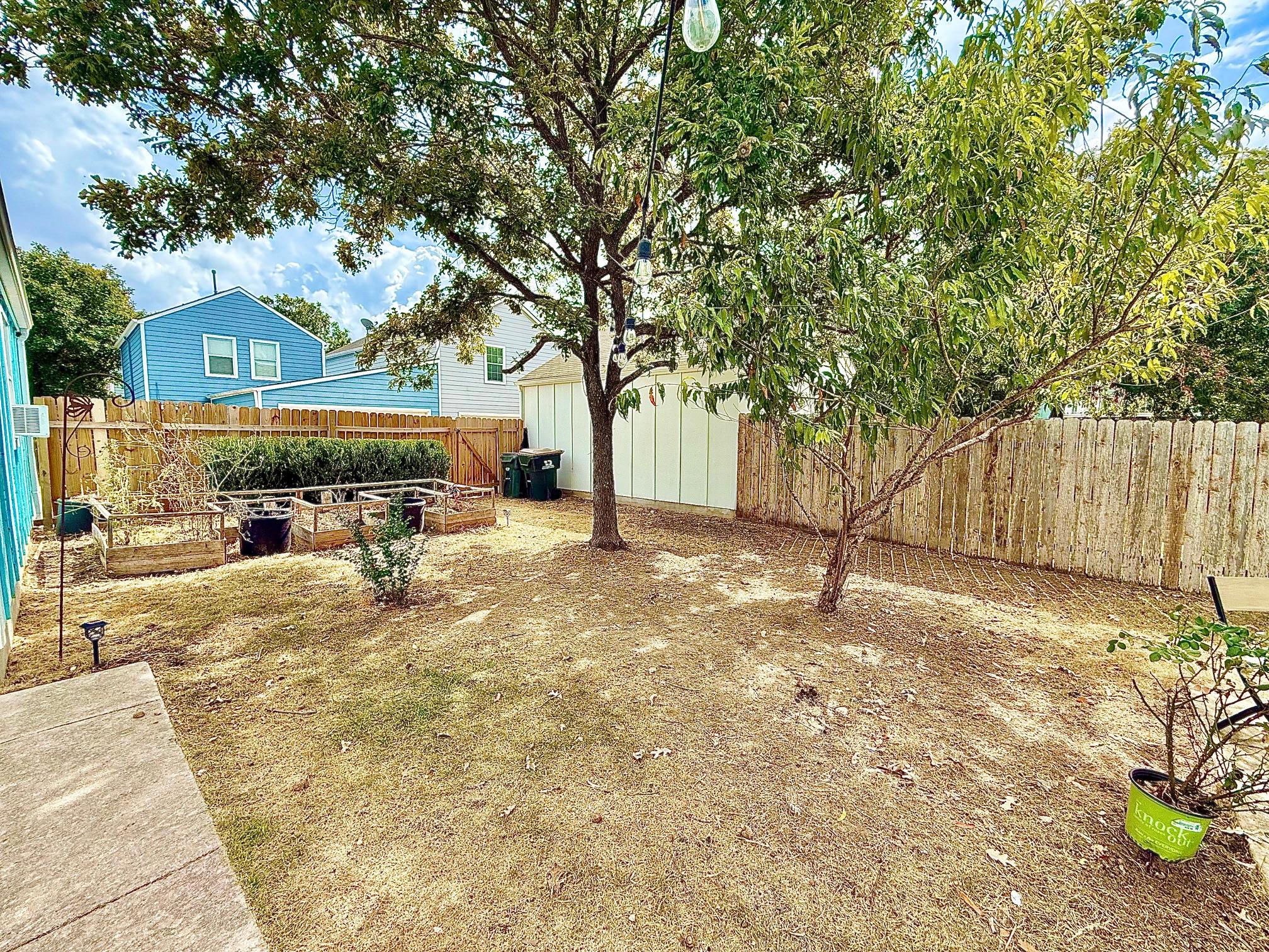 506 Shadowpoint, San Marcos, TX 78666