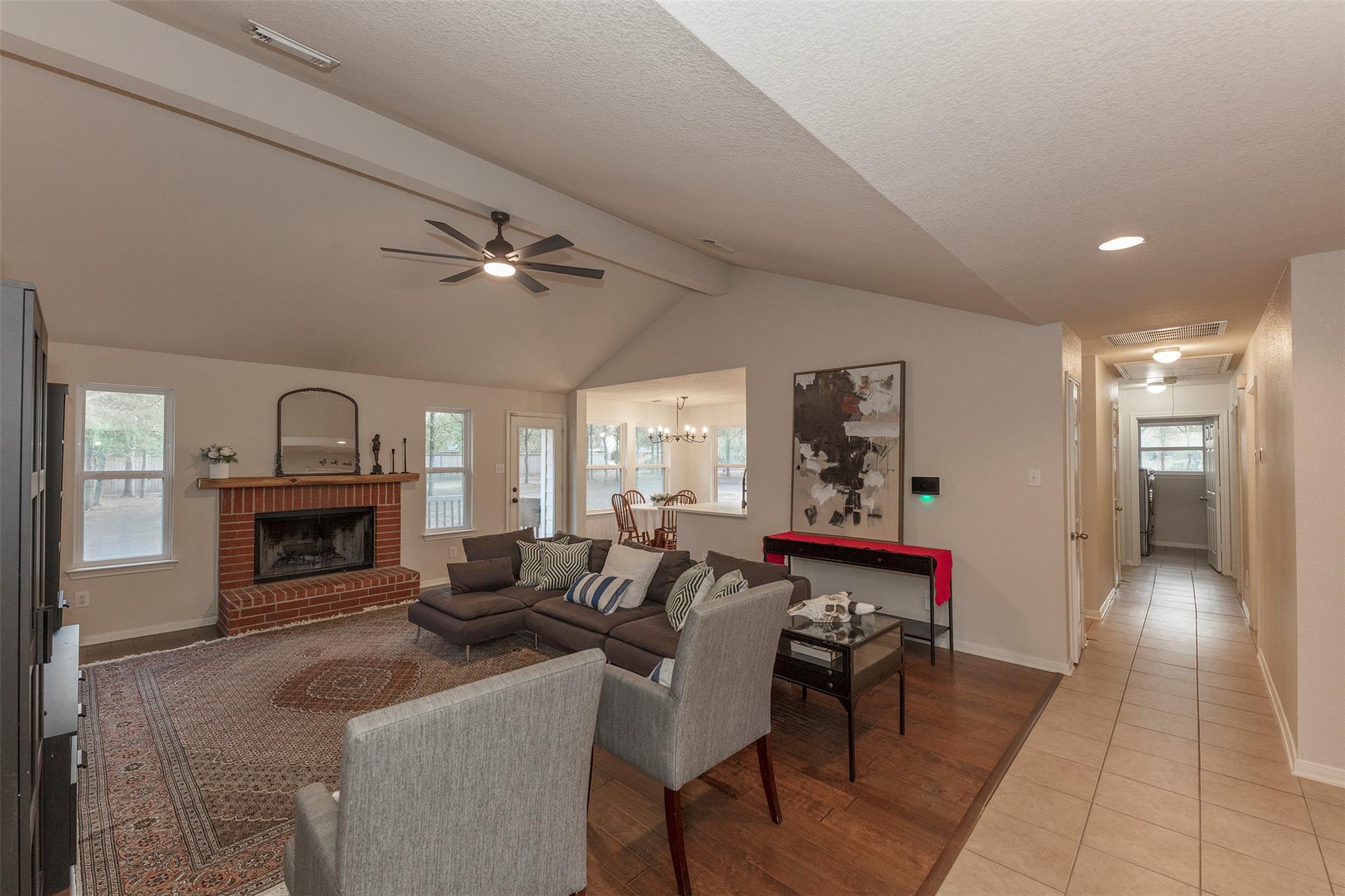 4217 Kellywood Dr, Austin, TX 78739