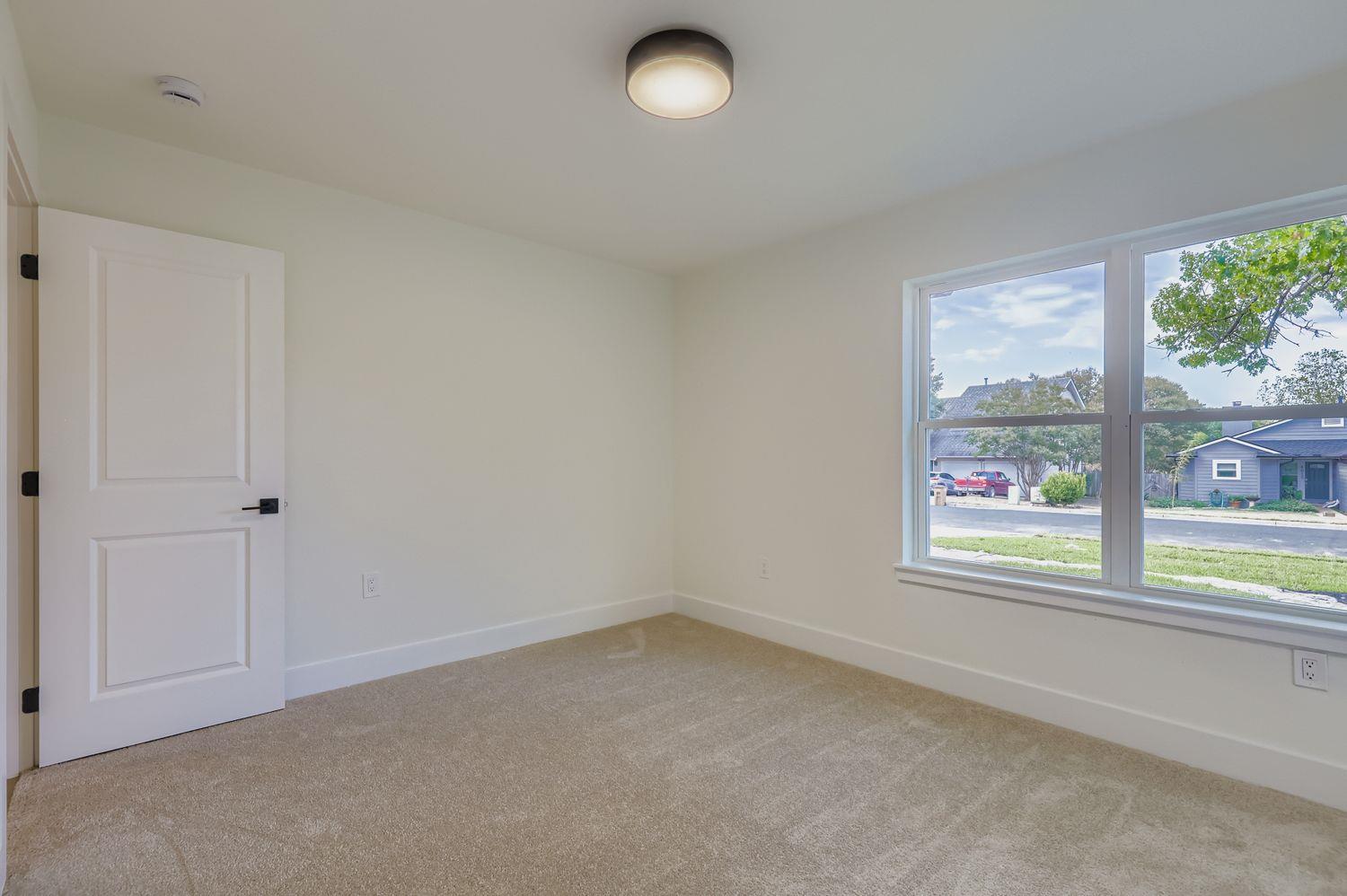 4612 Ganymede Dr, Austin, TX 78727