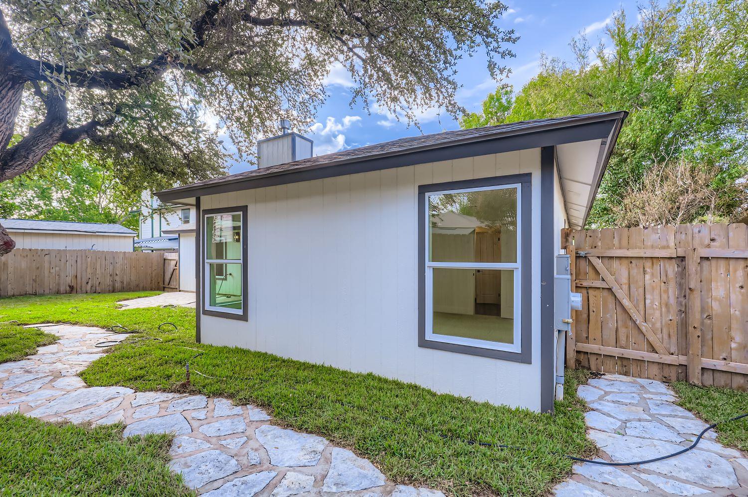 4612 Ganymede Dr, Austin, TX 78727