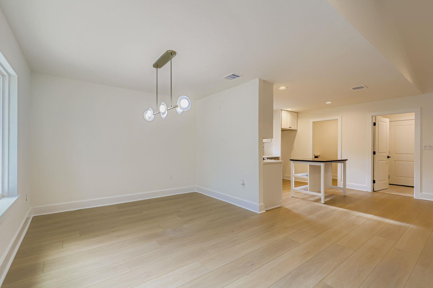 4612 Ganymede Dr, Austin, TX 78727