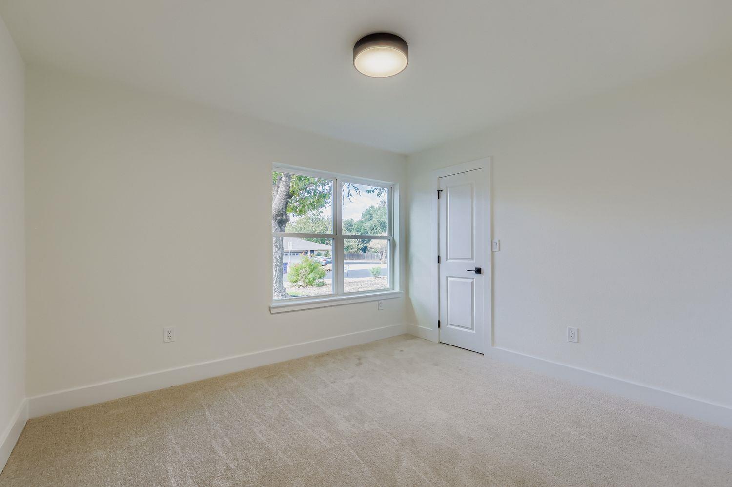 4612 Ganymede Dr, Austin, TX 78727