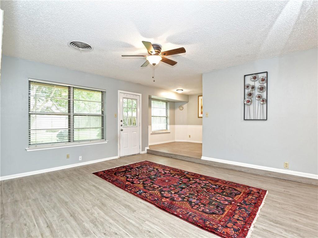 1105 Alden Dr, Austin, TX 78758