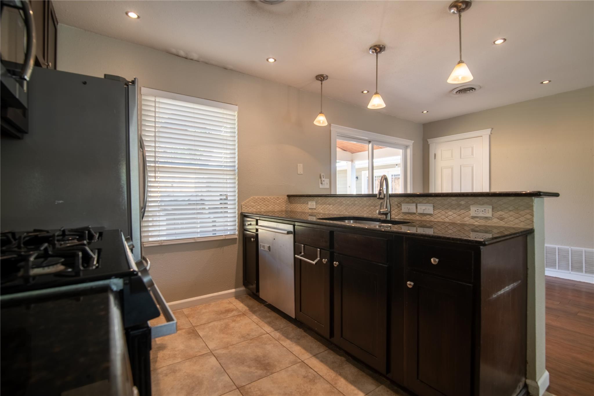 4805 Creekwood Rd, Austin, TX 78723