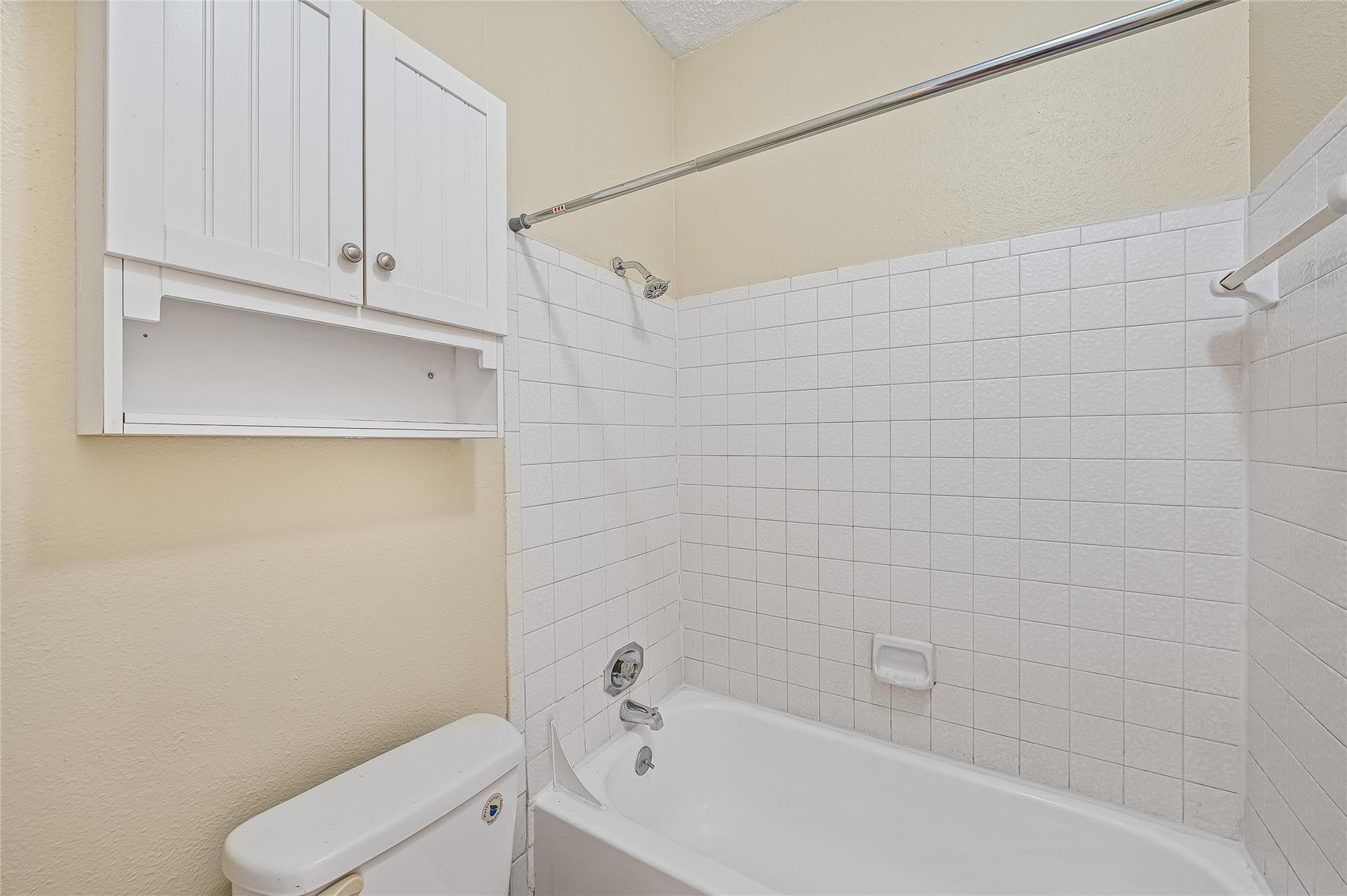 12166 Metric Blvd # 2004, Austin, TX 78758