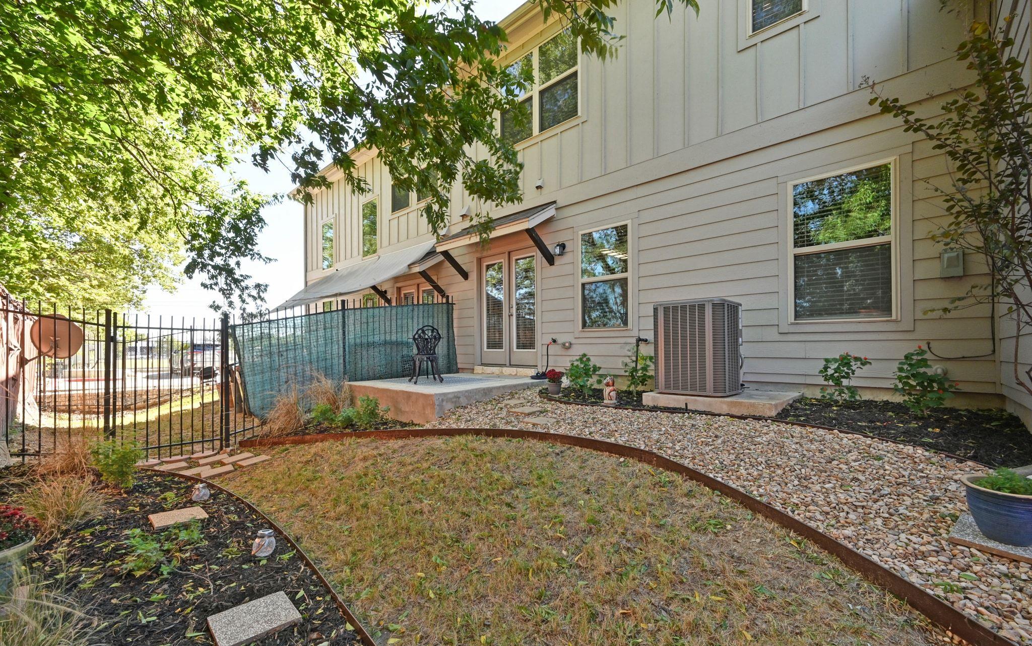 1402 Catalan Rd, Austin, TX 78748