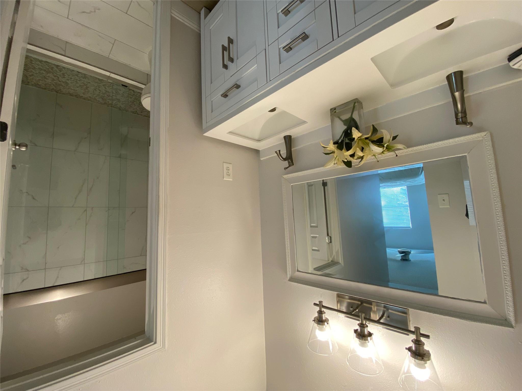 12166 Metric Blvd # 172, Austin, TX 78758