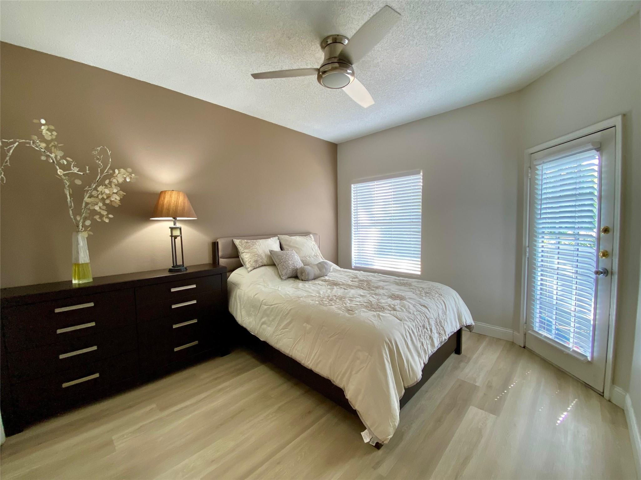 12166 Metric Blvd # 172, Austin, TX 78758