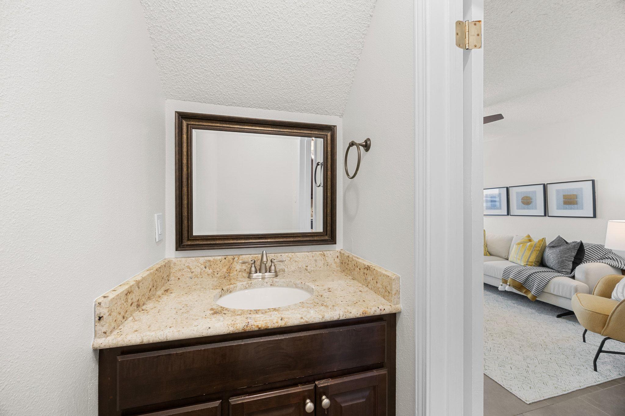 21461 Coyote Trl # 2, Lago Vista, TX 78645