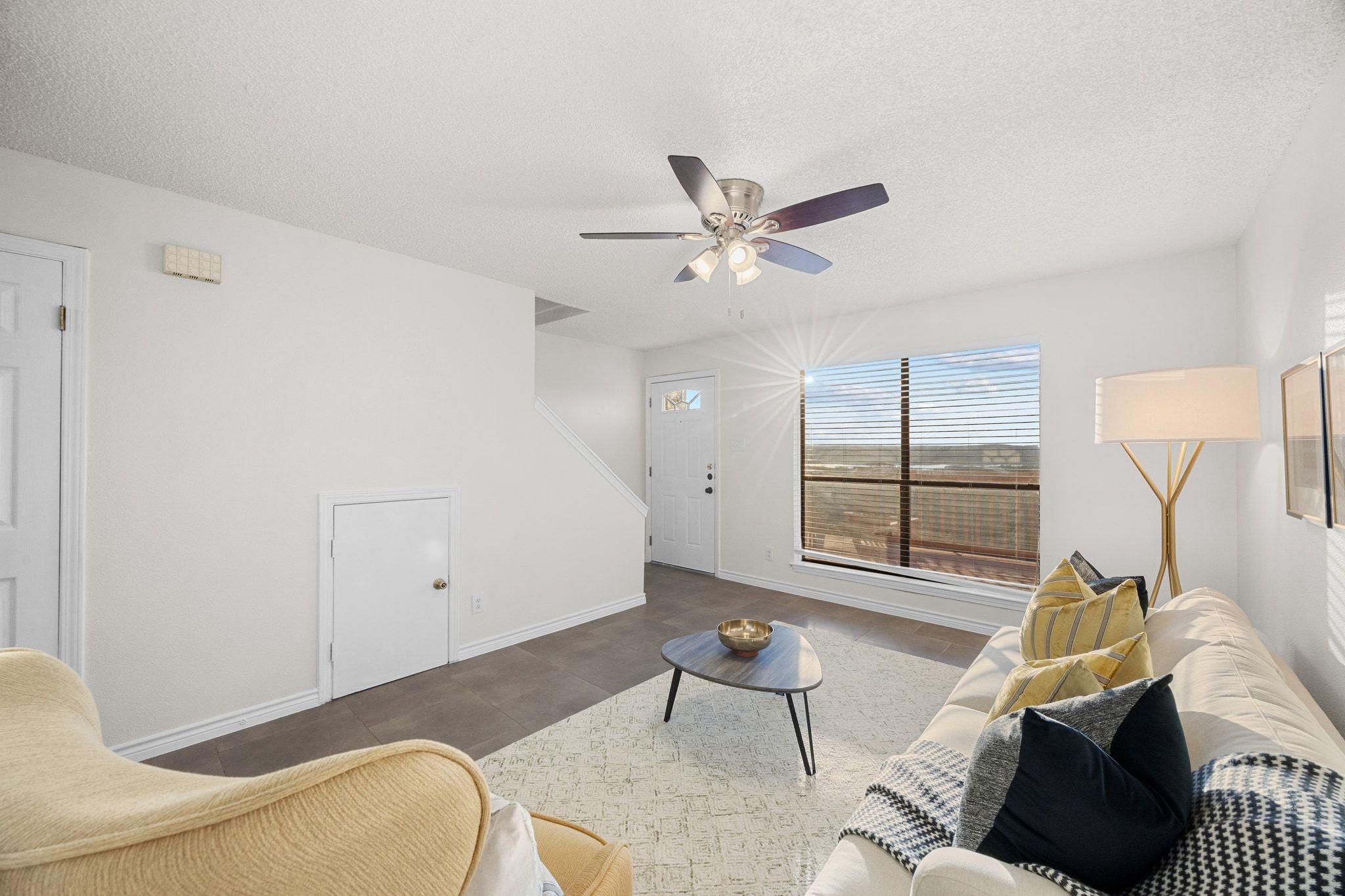 21461 Coyote Trl # 2, Lago Vista, TX 78645