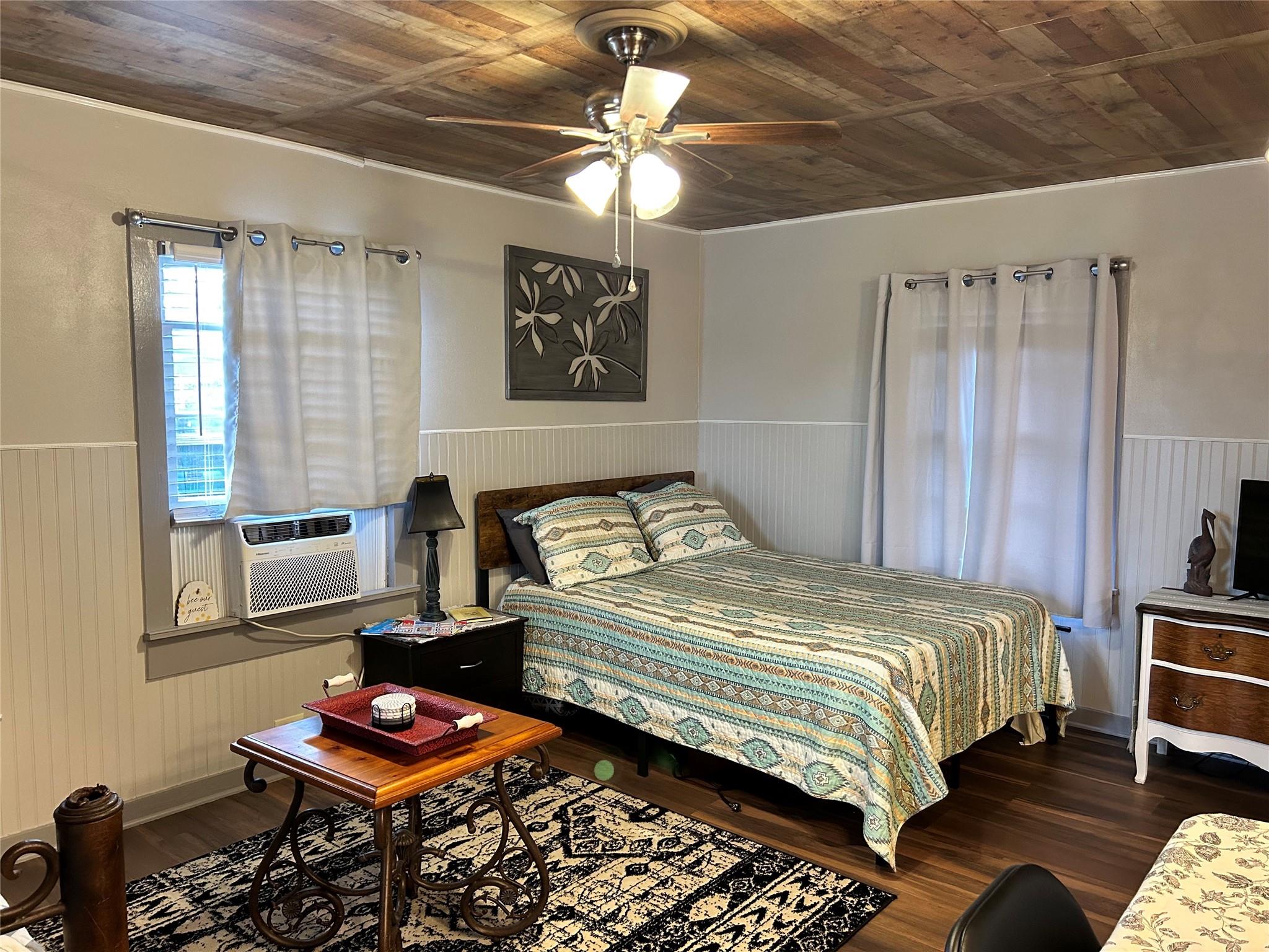 161 Alexander Dr # 8, Tow, TX 78643