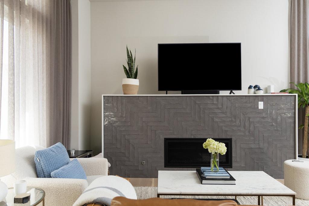 2300 Enfield Rd # 303, Austin, TX 78703