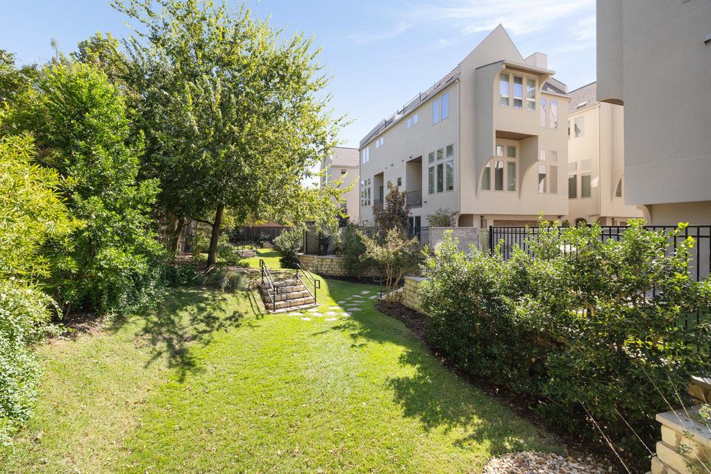 2300 Enfield Rd # 303, Austin, TX 78703