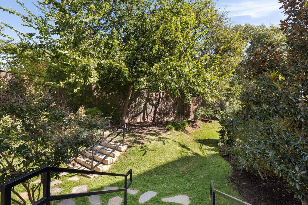 2300 Enfield Rd # 303, Austin, TX 78703