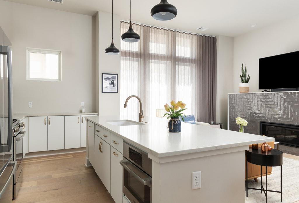 2300 Enfield Rd # 303, Austin, TX 78703