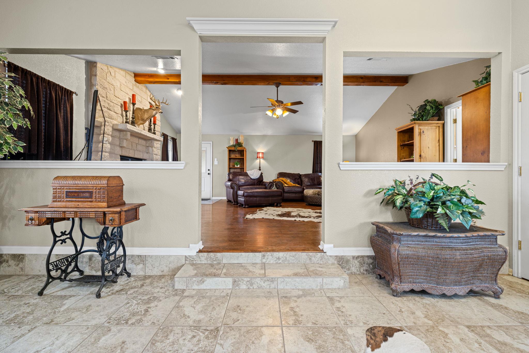 207 County Road 4492, Kempner, TX 76539