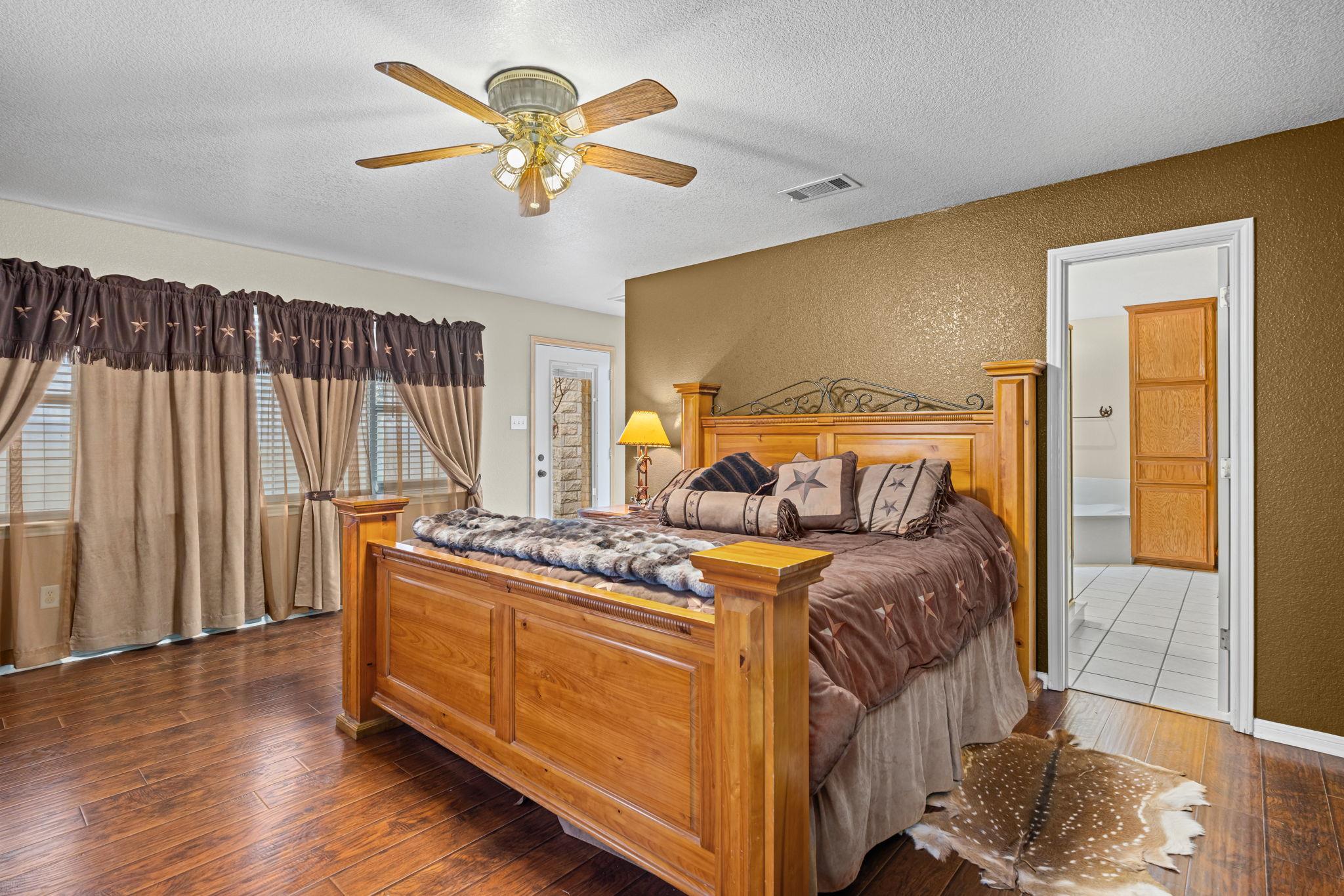 207 County Road 4492, Kempner, TX 76539