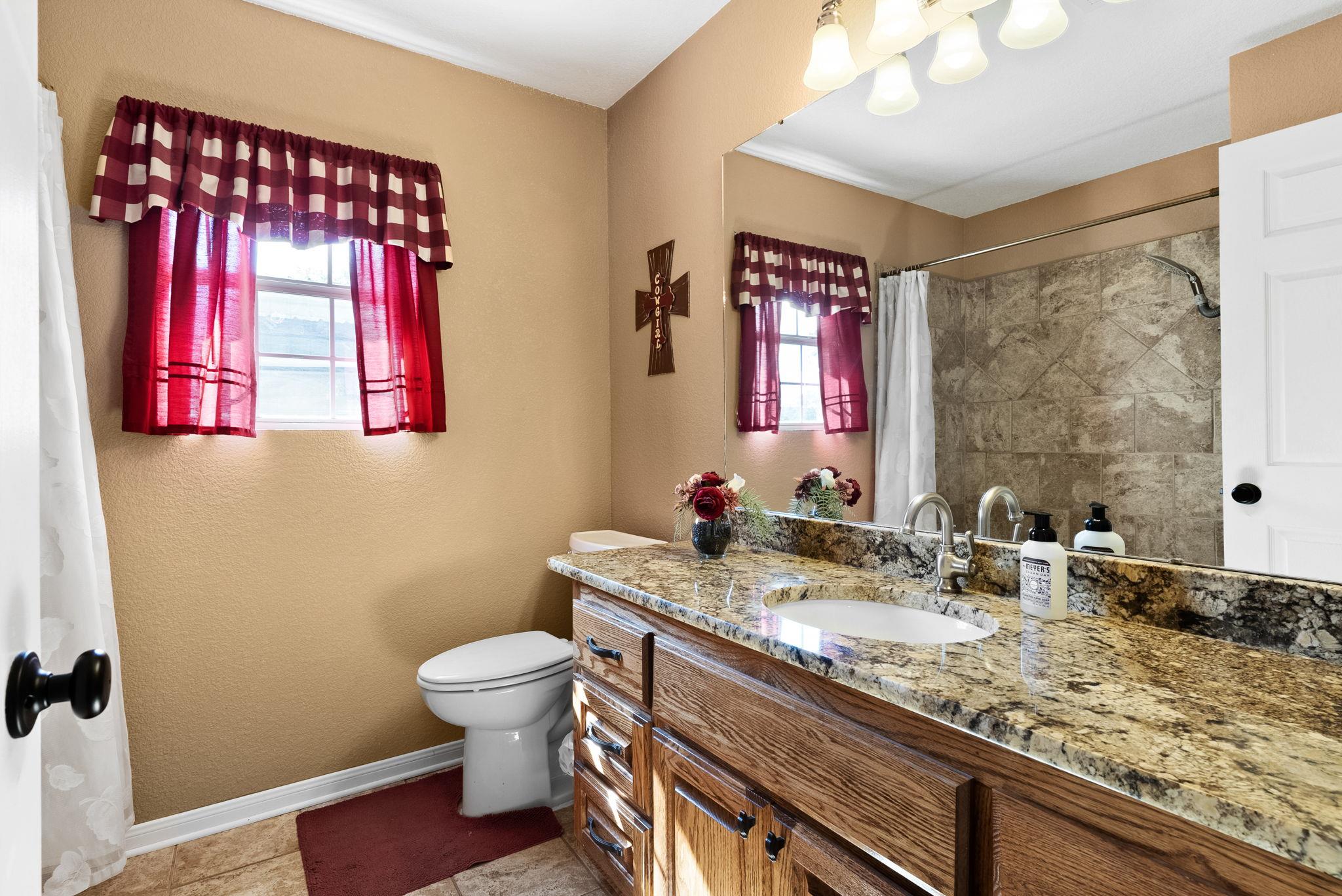 207 County Road 4492, Kempner, TX 76539