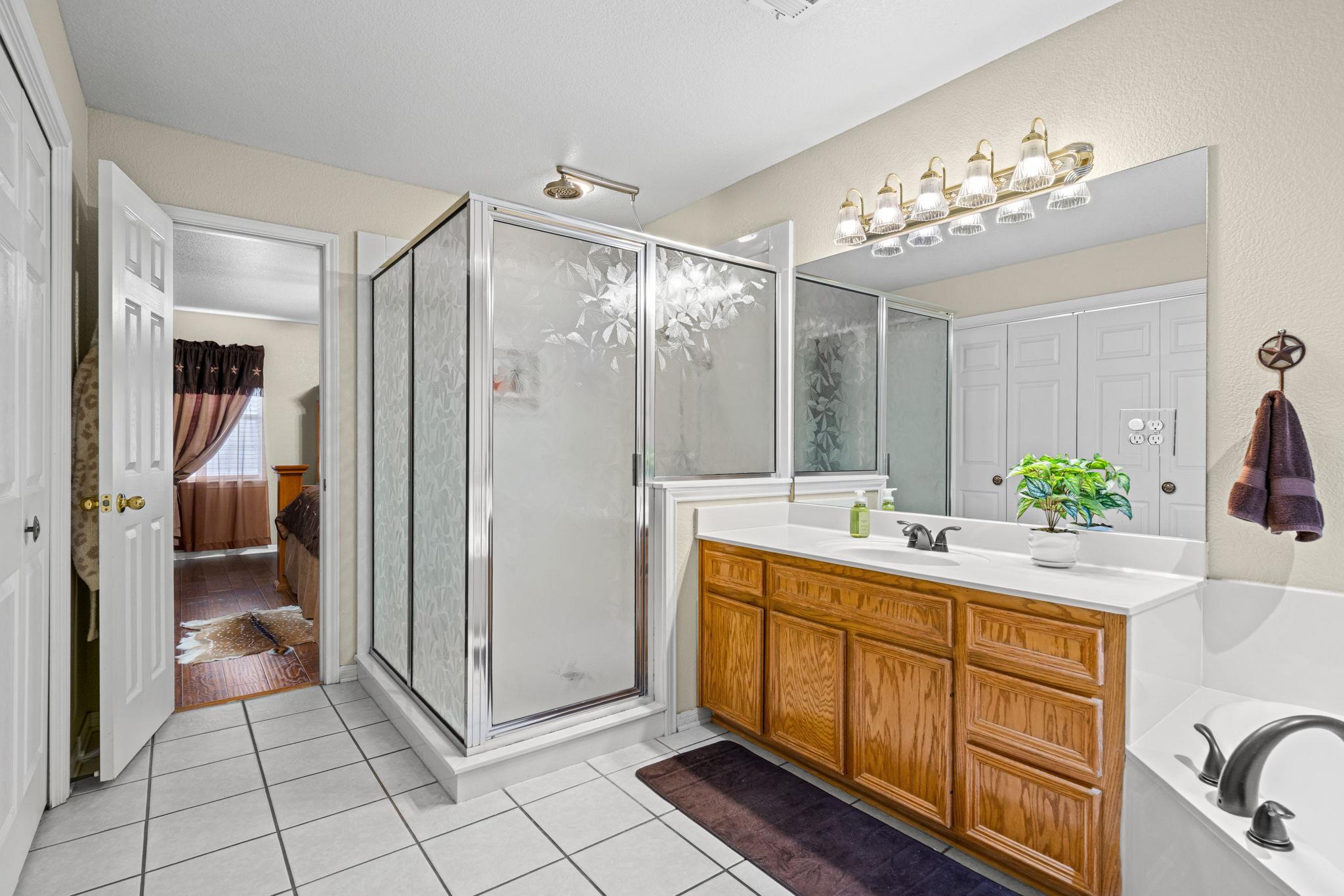 207 County Road 4492, Kempner, TX 76539