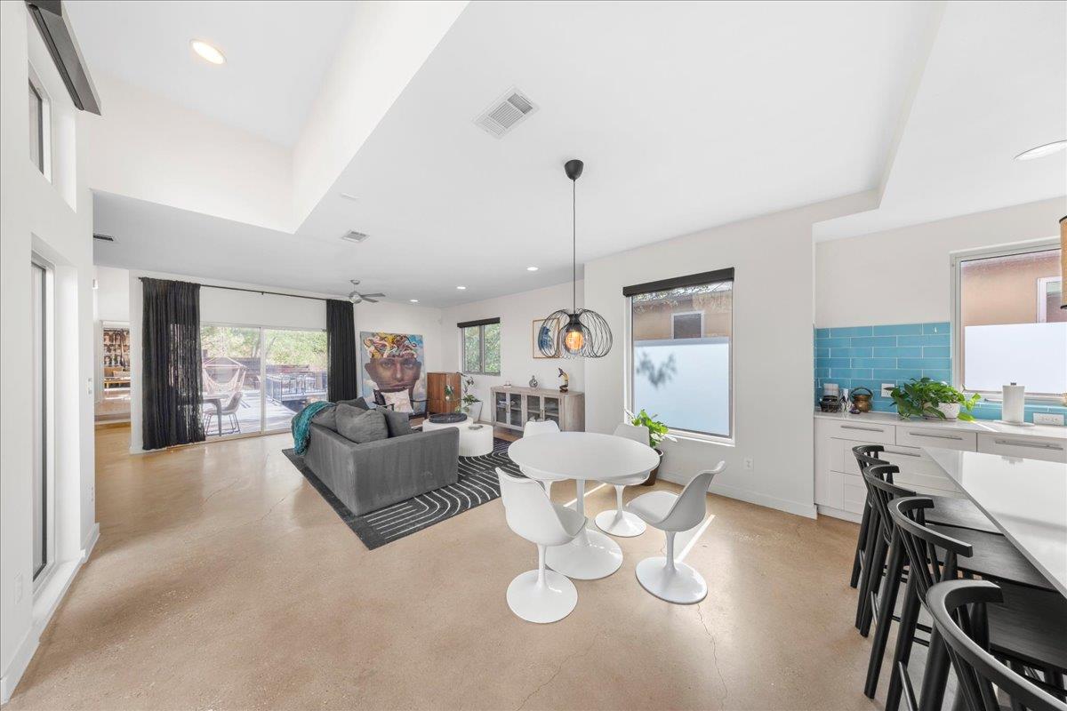 5301 Sendero Hills Pkwy, Austin, TX 78724