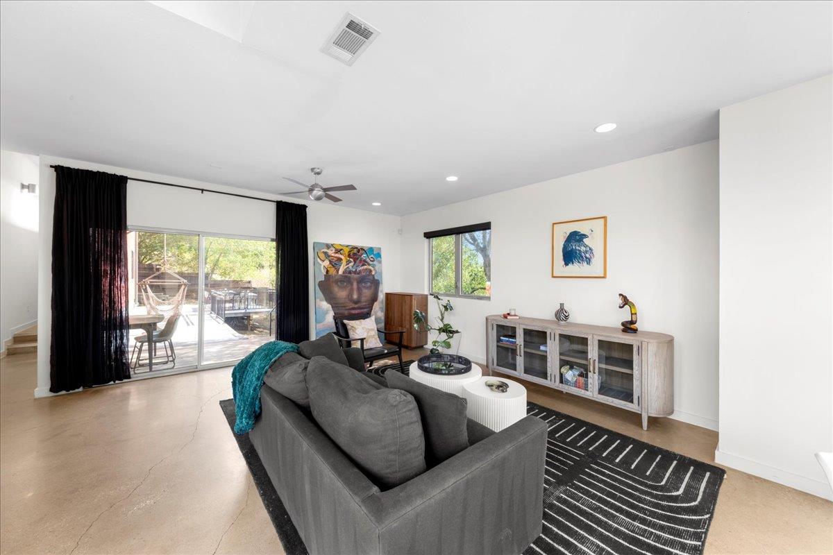 5301 Sendero Hills Pkwy, Austin, TX 78724