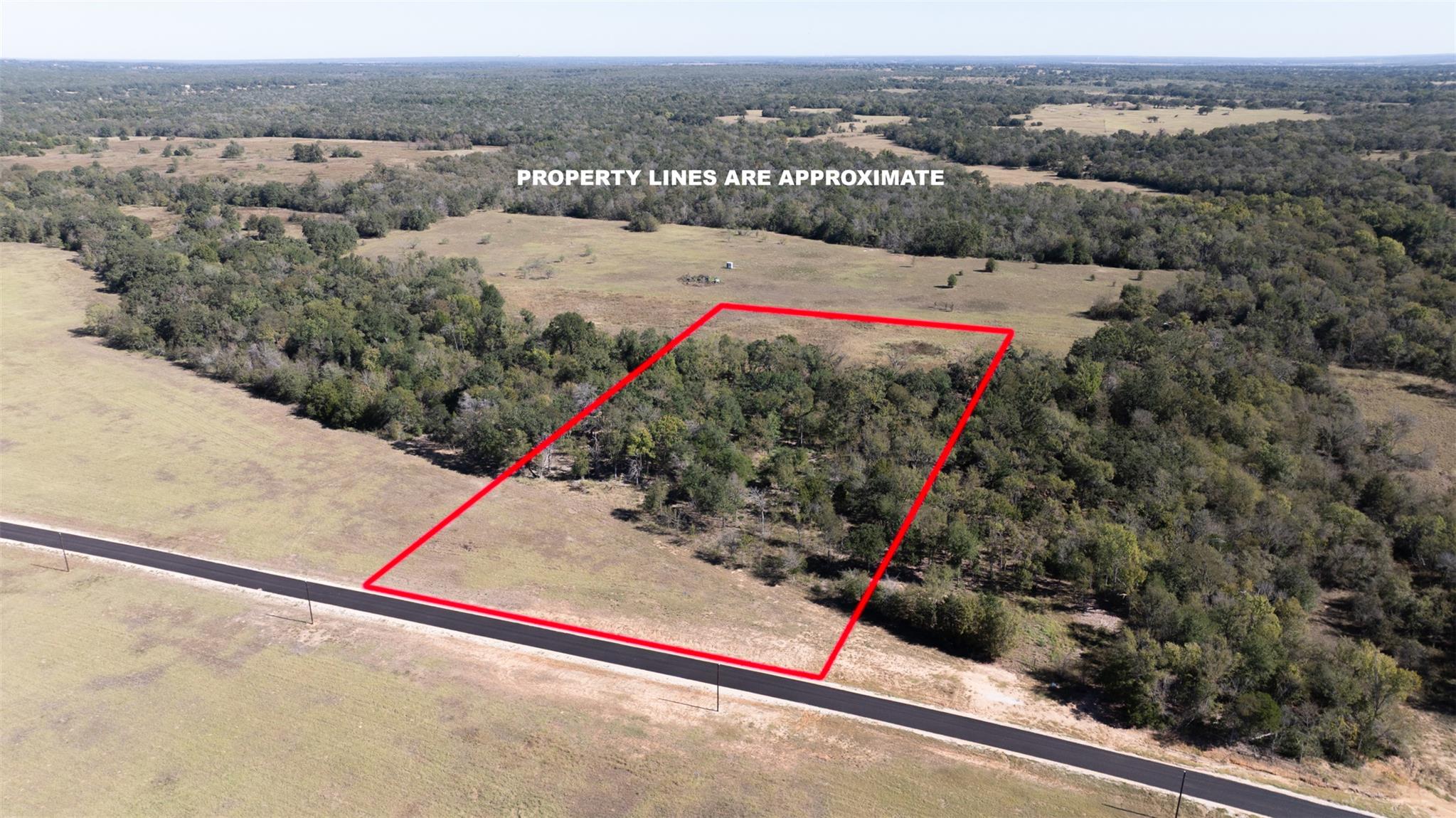 204 Little Branch Ln, Cameron, TX 76520