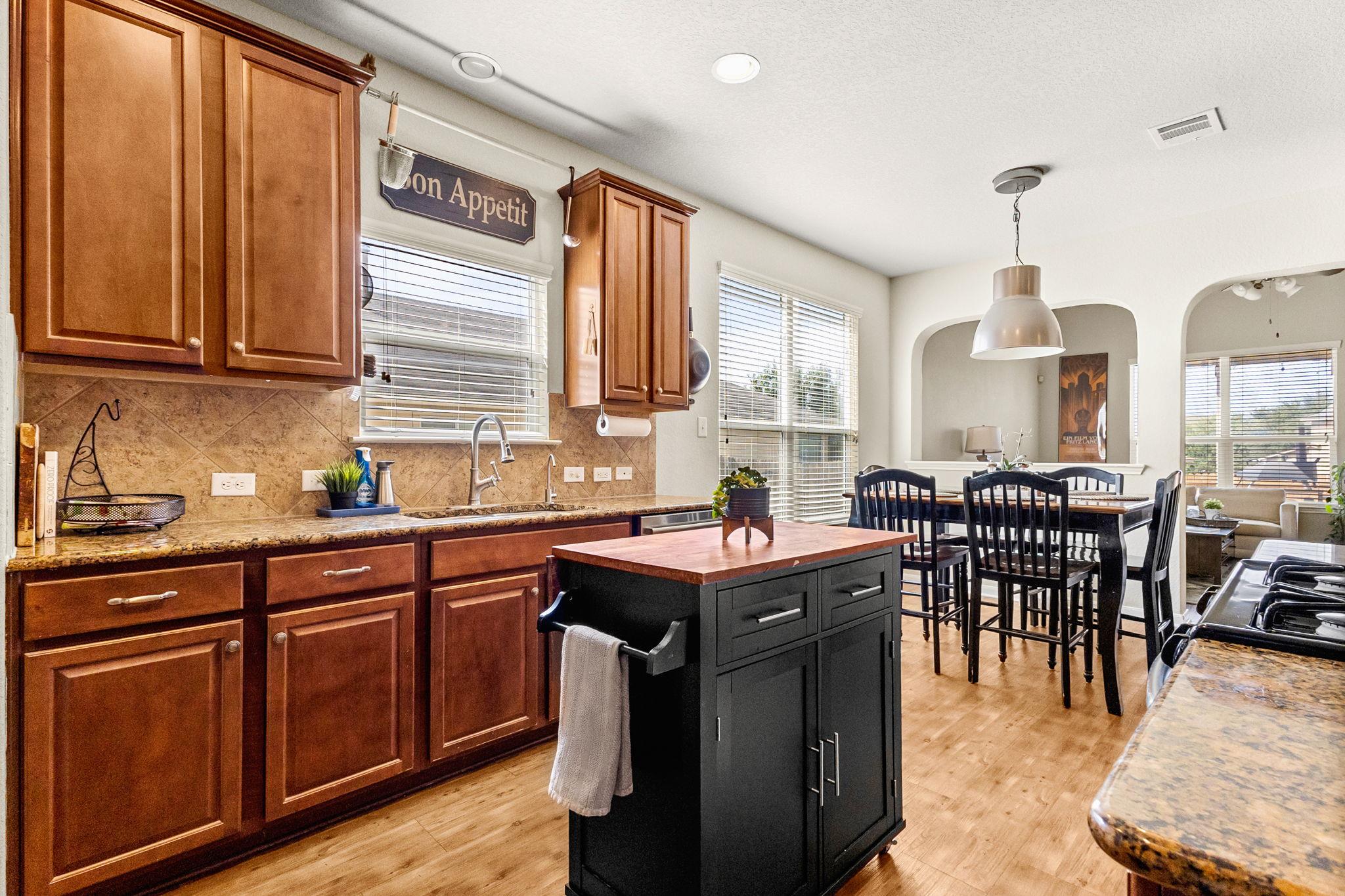 2909 Oakbranch Rdg, New Braunfels, TX 78130