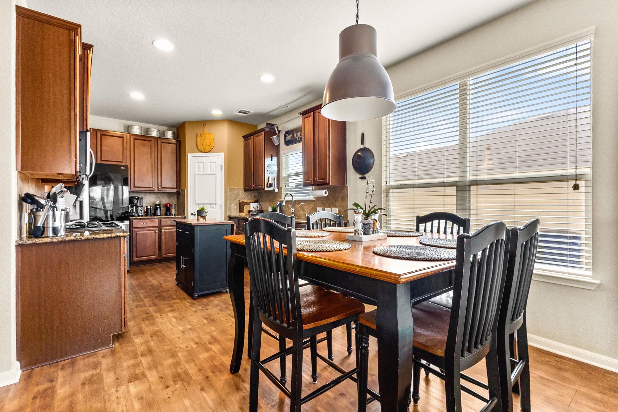 2909 Oakbranch Rdg, New Braunfels, TX 78130