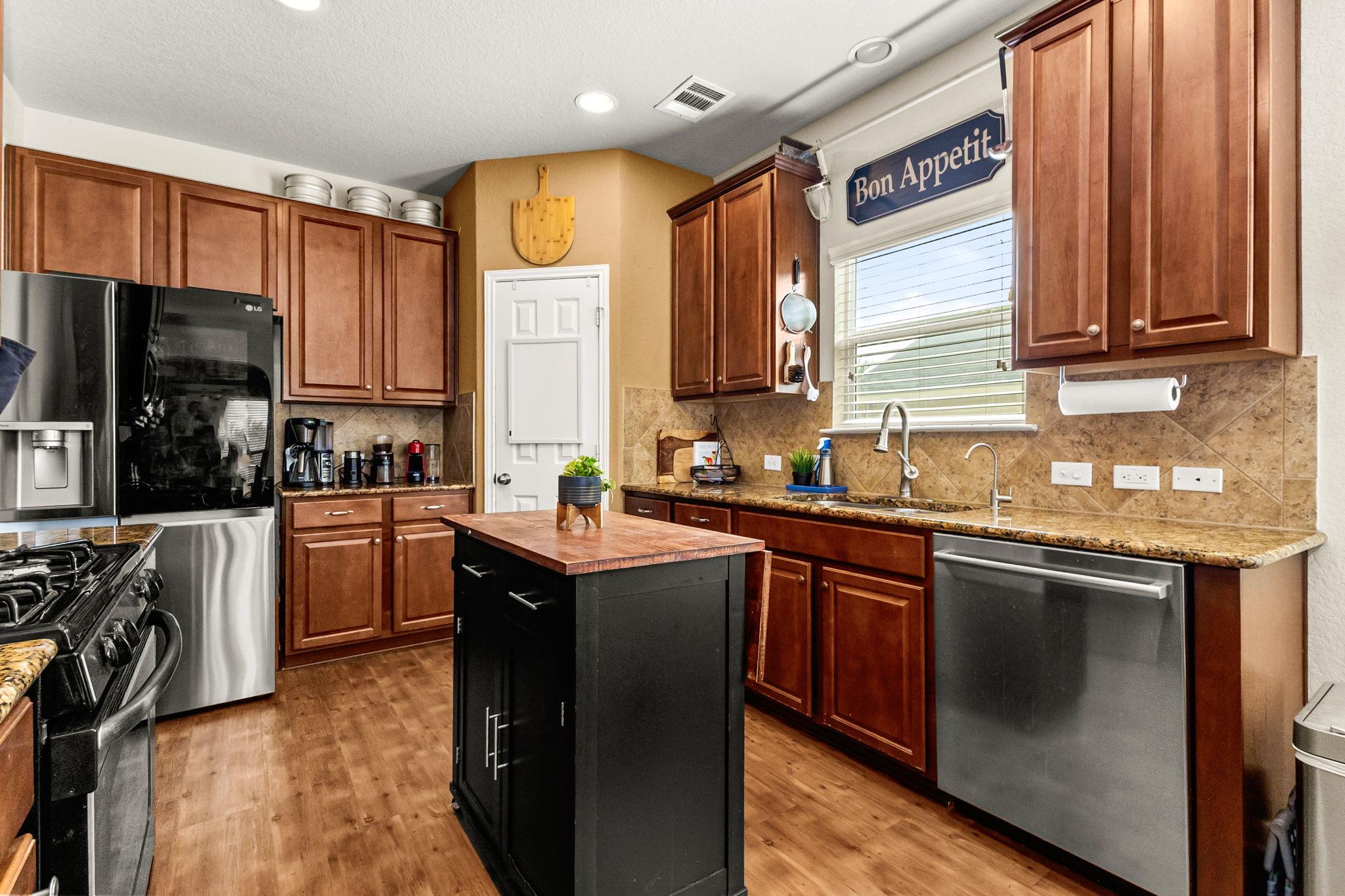 2909 Oakbranch Rdg, New Braunfels, TX 78130