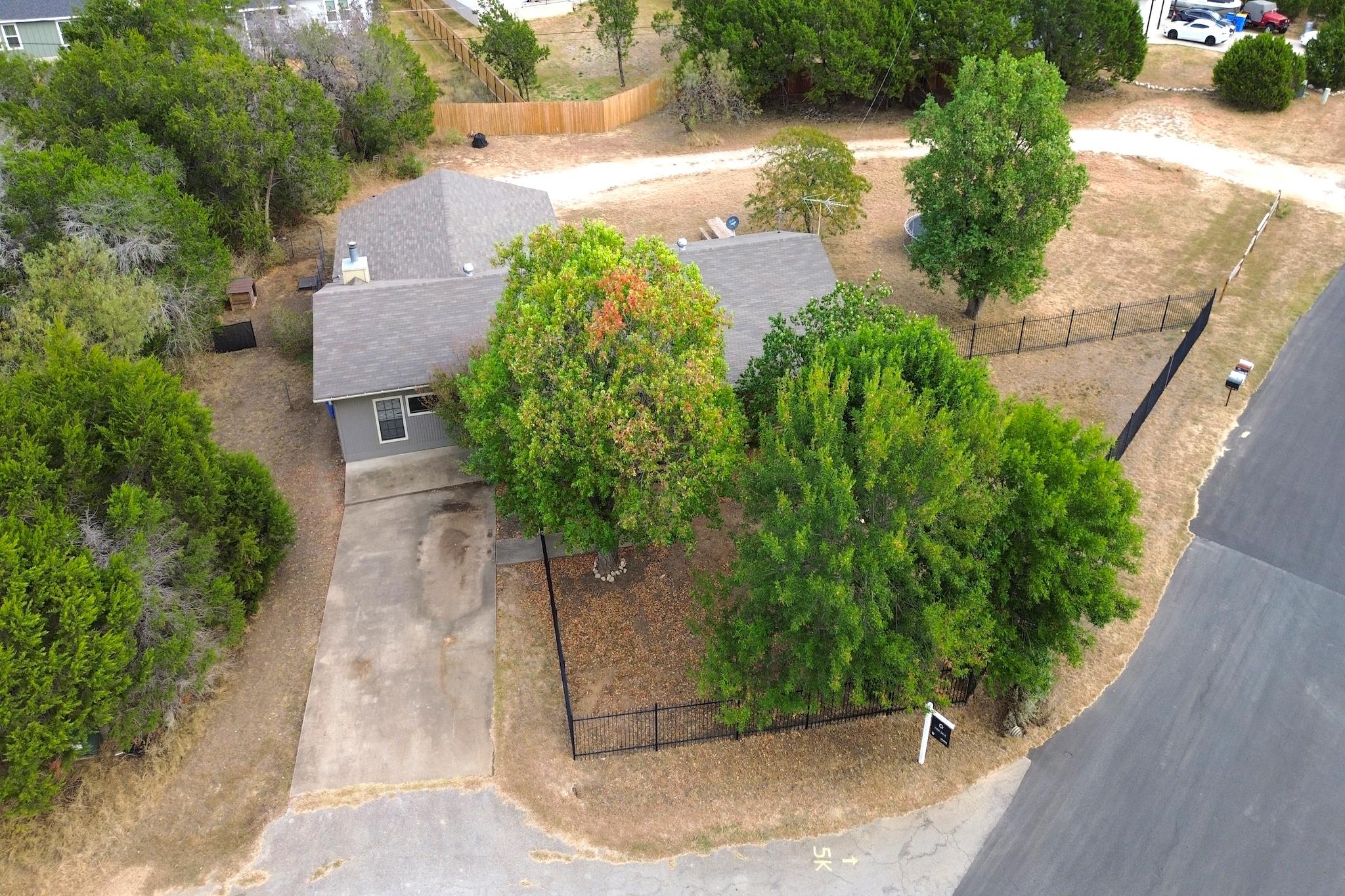 21500 Bluejay Blvd, Lago Vista, TX 78645