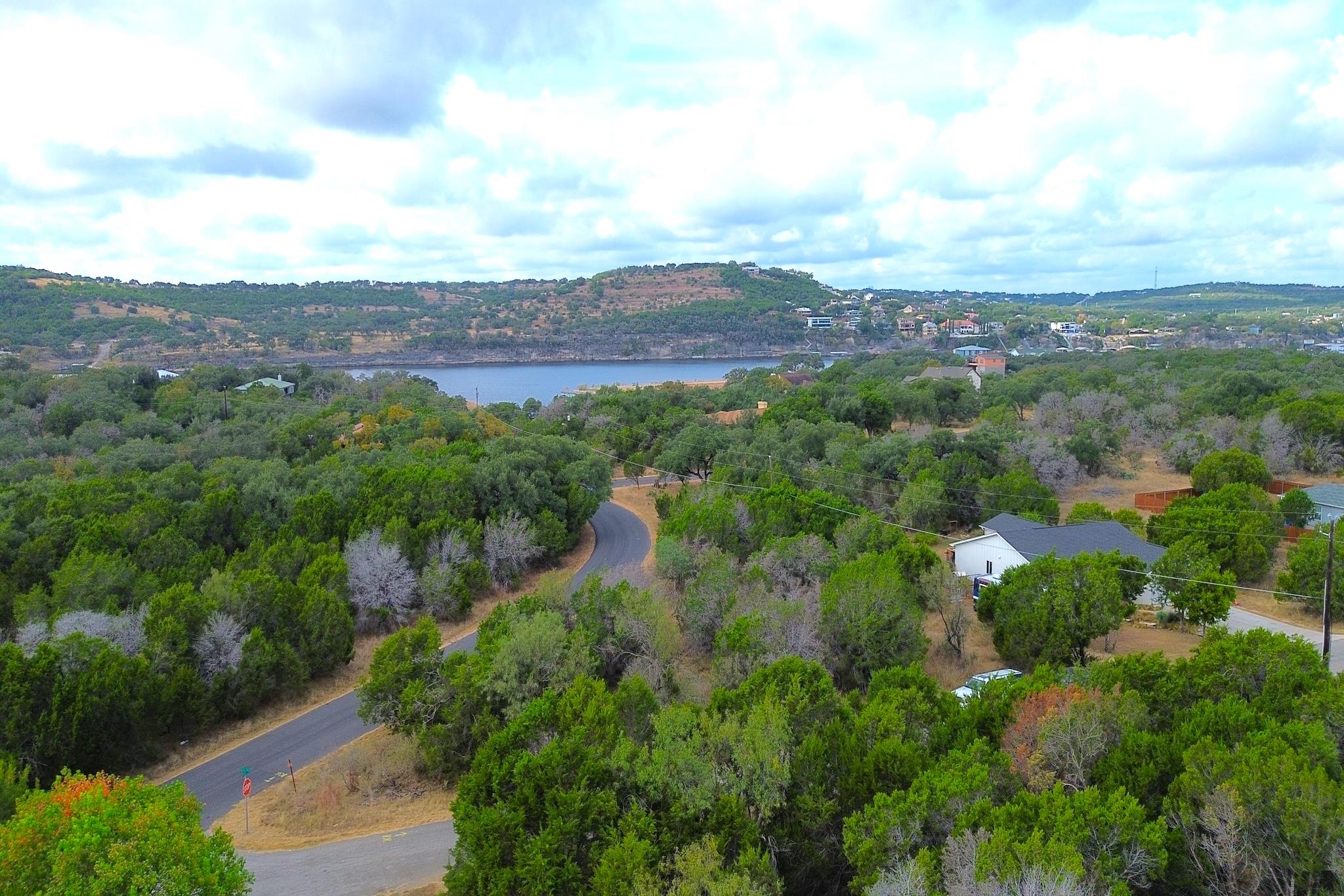 21500 Bluejay Blvd, Lago Vista, TX 78645