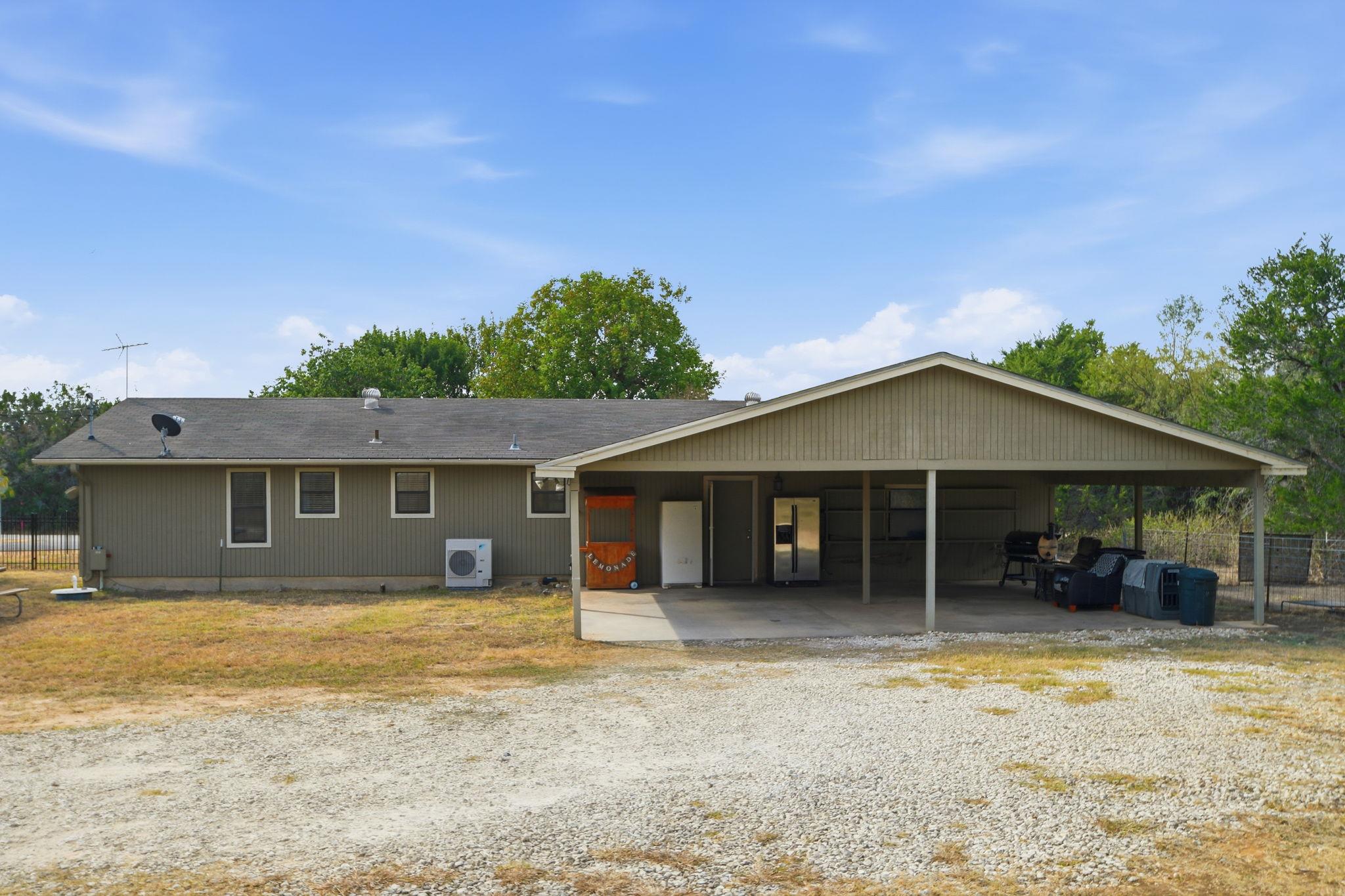 21500 Bluejay Blvd, Lago Vista, TX 78645