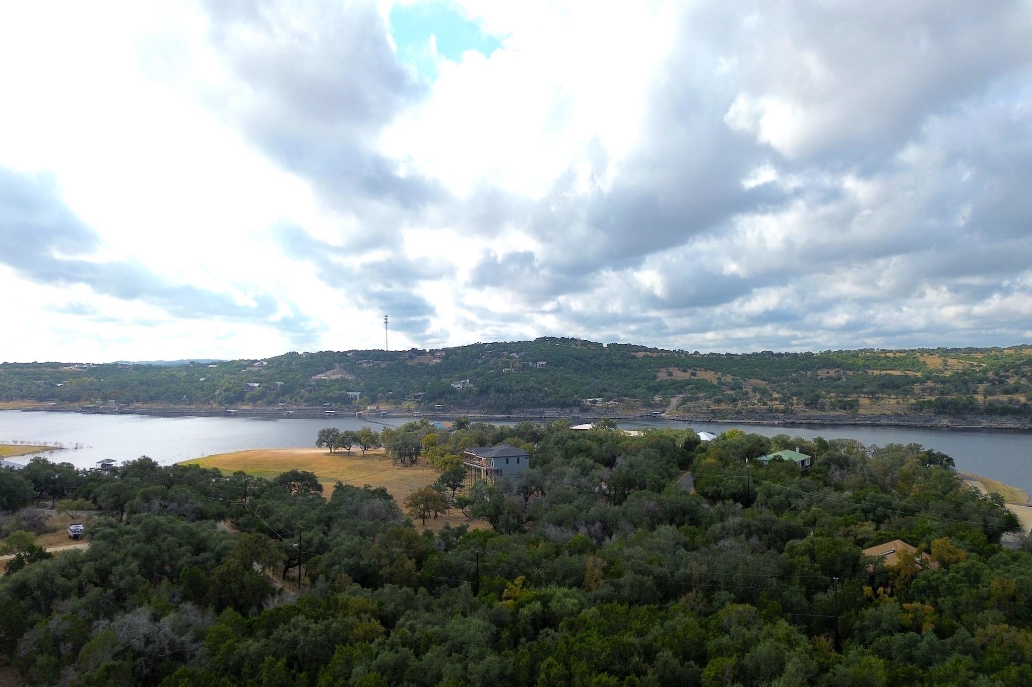 21500 Bluejay Blvd, Lago Vista, TX 78645