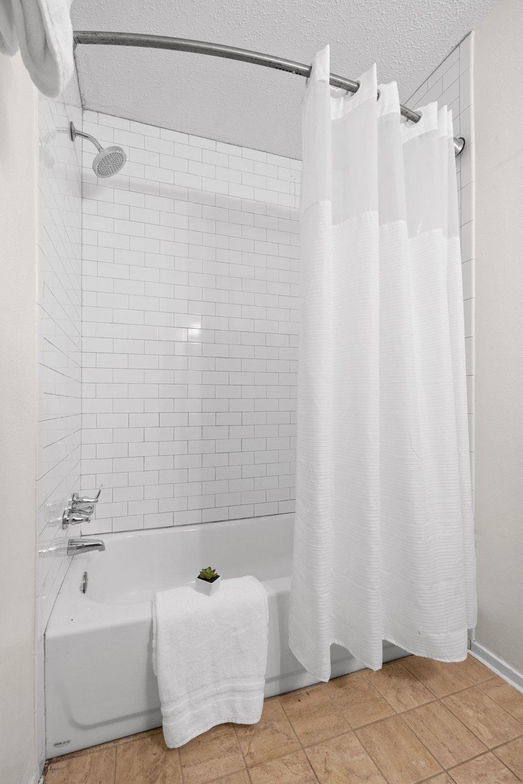 7801 Shoal Creek Blvd # 226, Austin, TX 78757